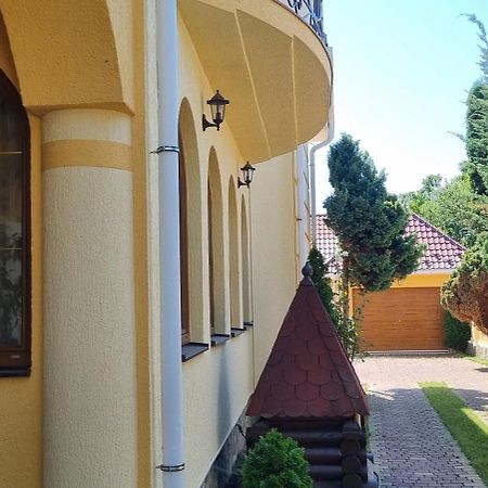 Villa Vera ベレホヴェ エクステリア 写真